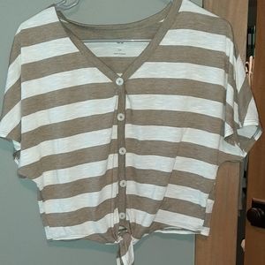 Tie front button up crop top